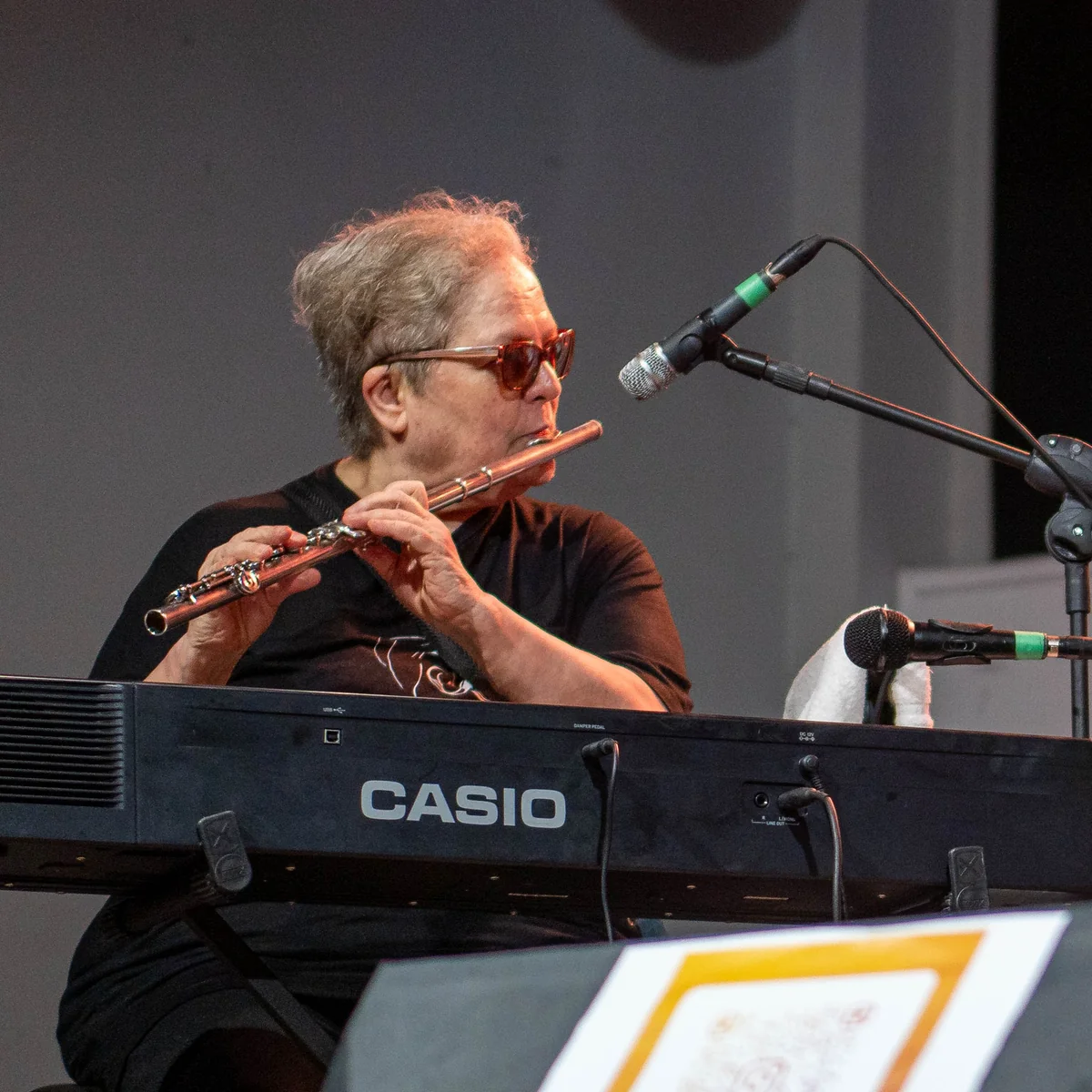 Léa Freire — flautista, compositora e produtora musical